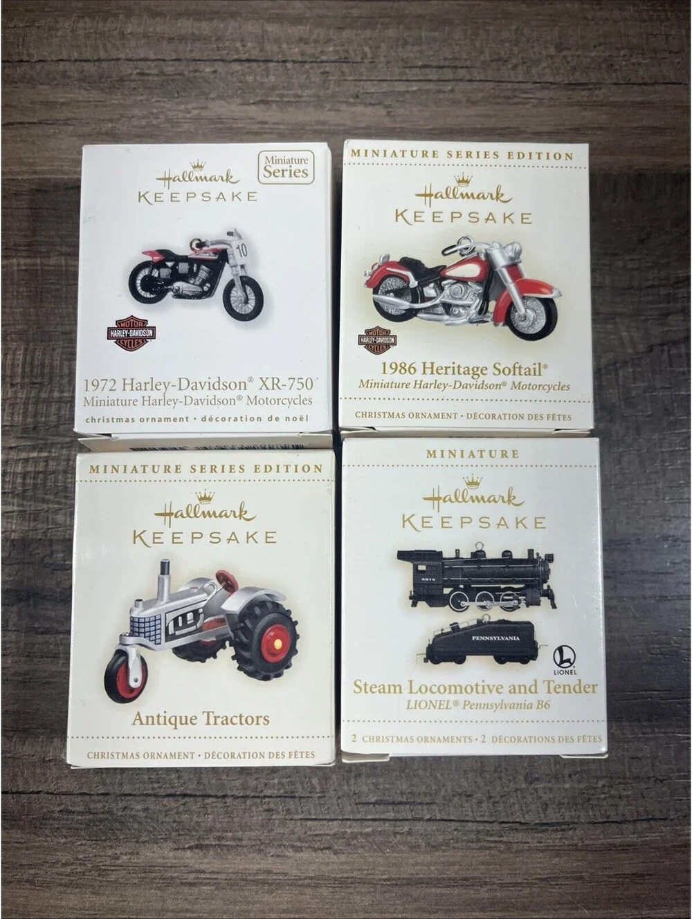 Hallmark Miniatures Series Lionel Pennsylvania Steam Locomotive & More Lot Of 4